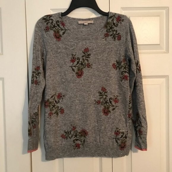 ANN TAYLOR LOFT X-Small Gray Red Floral Crewneck Wool Tunic Pullover Crewneck - Picture 1 of 6